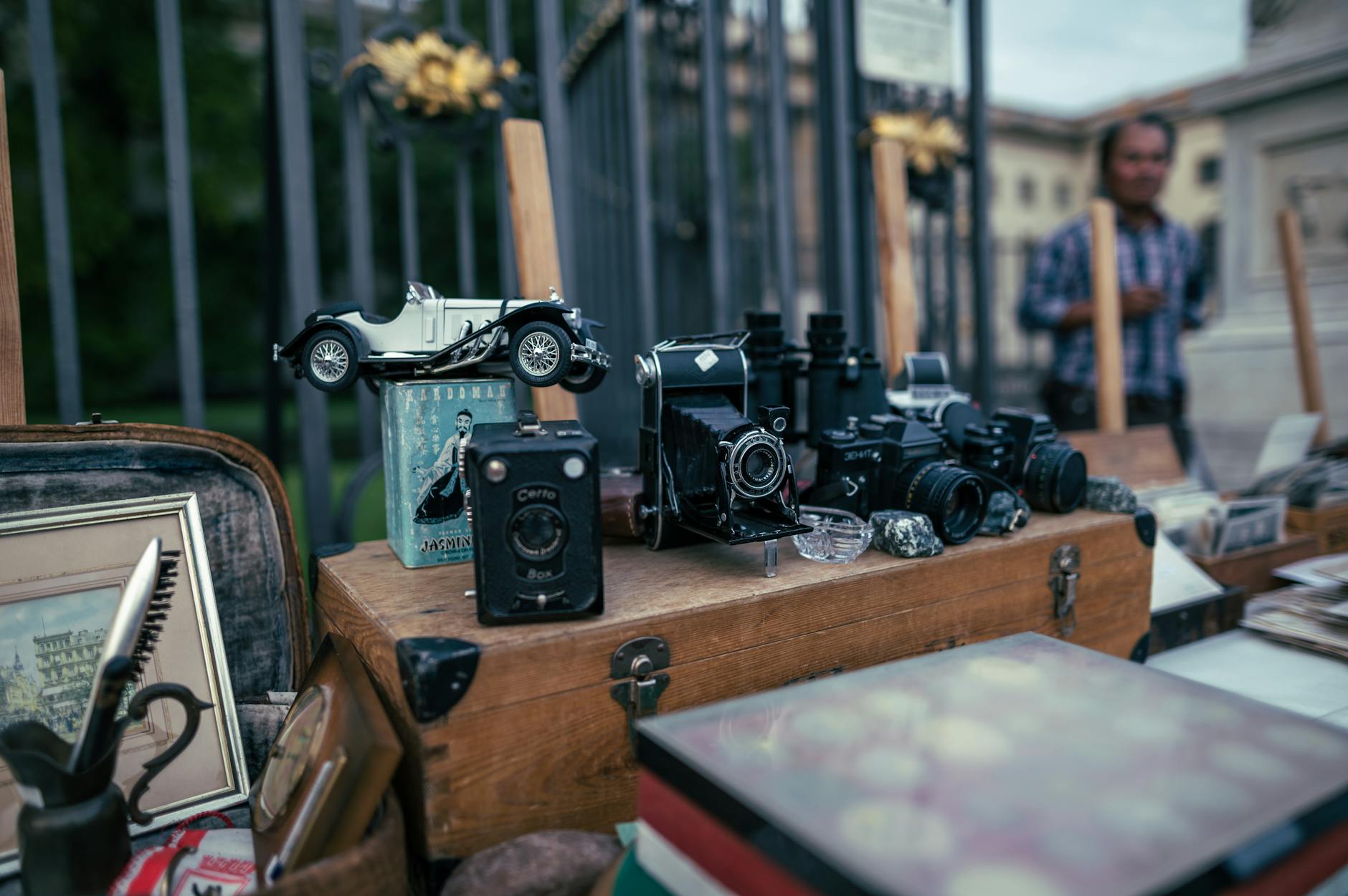 Vintage shopping at a Milan flea market
