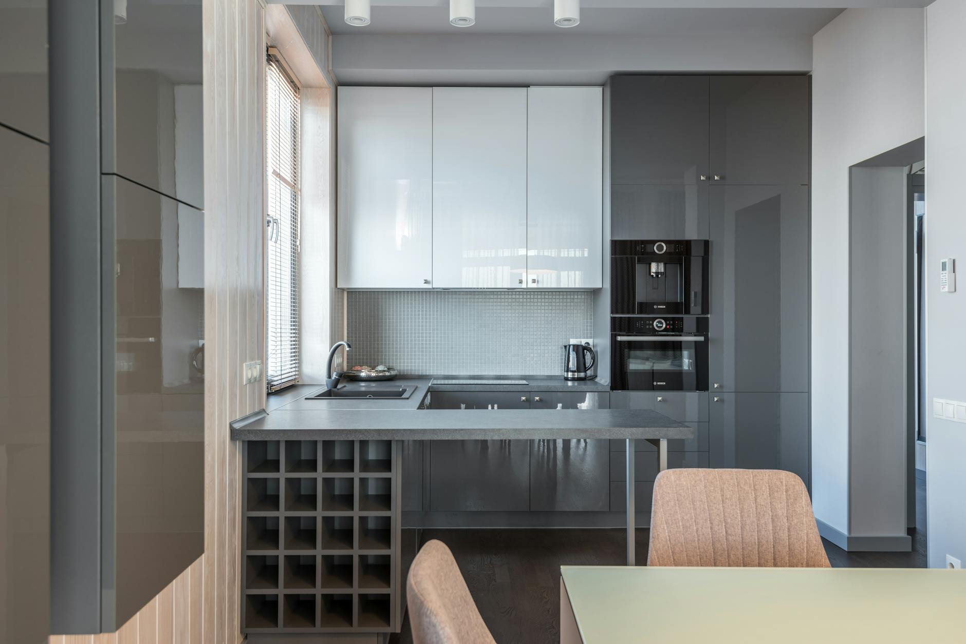 Modern apartment kitchen in Milan vacation rental