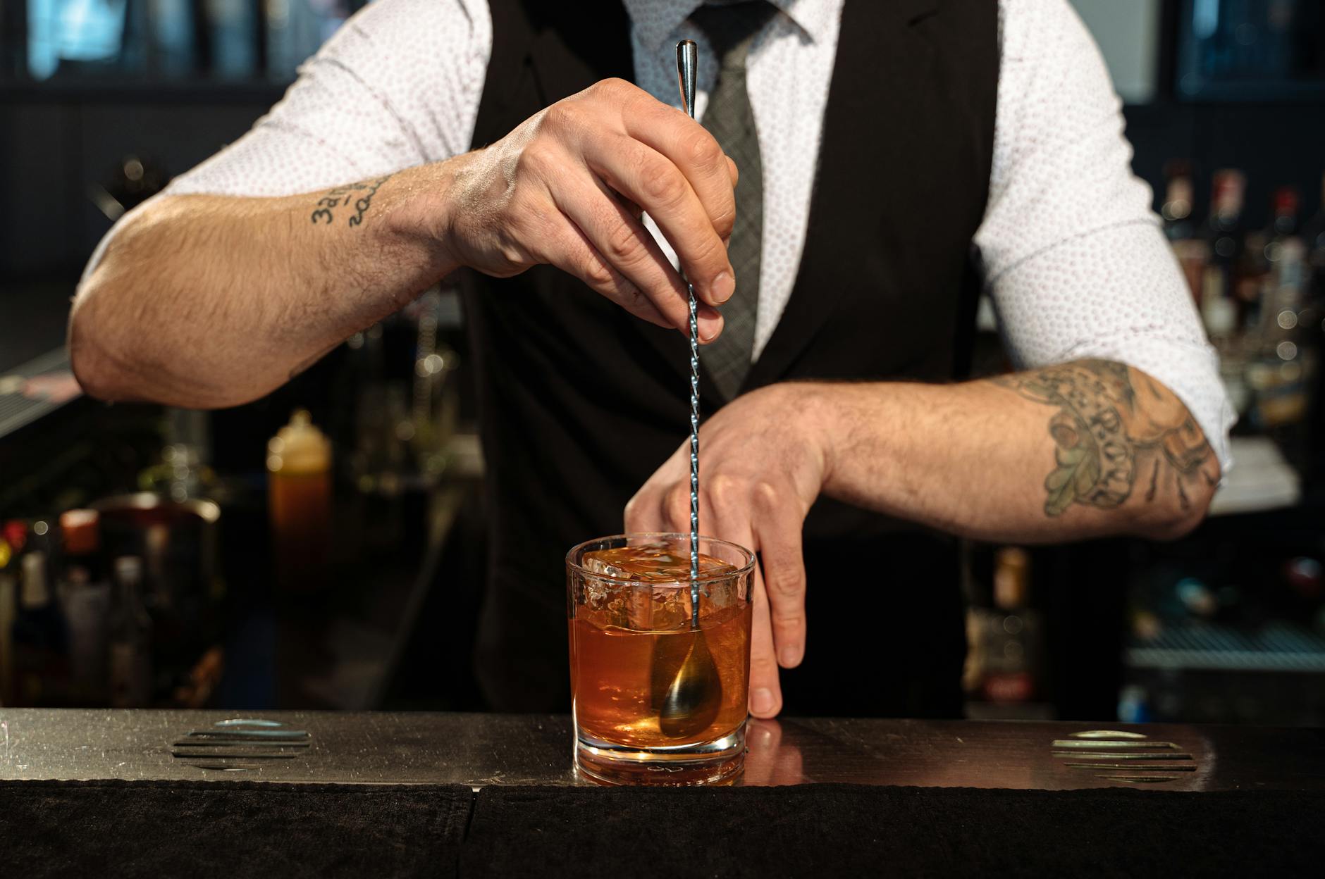milan speakeasy cocktail bar