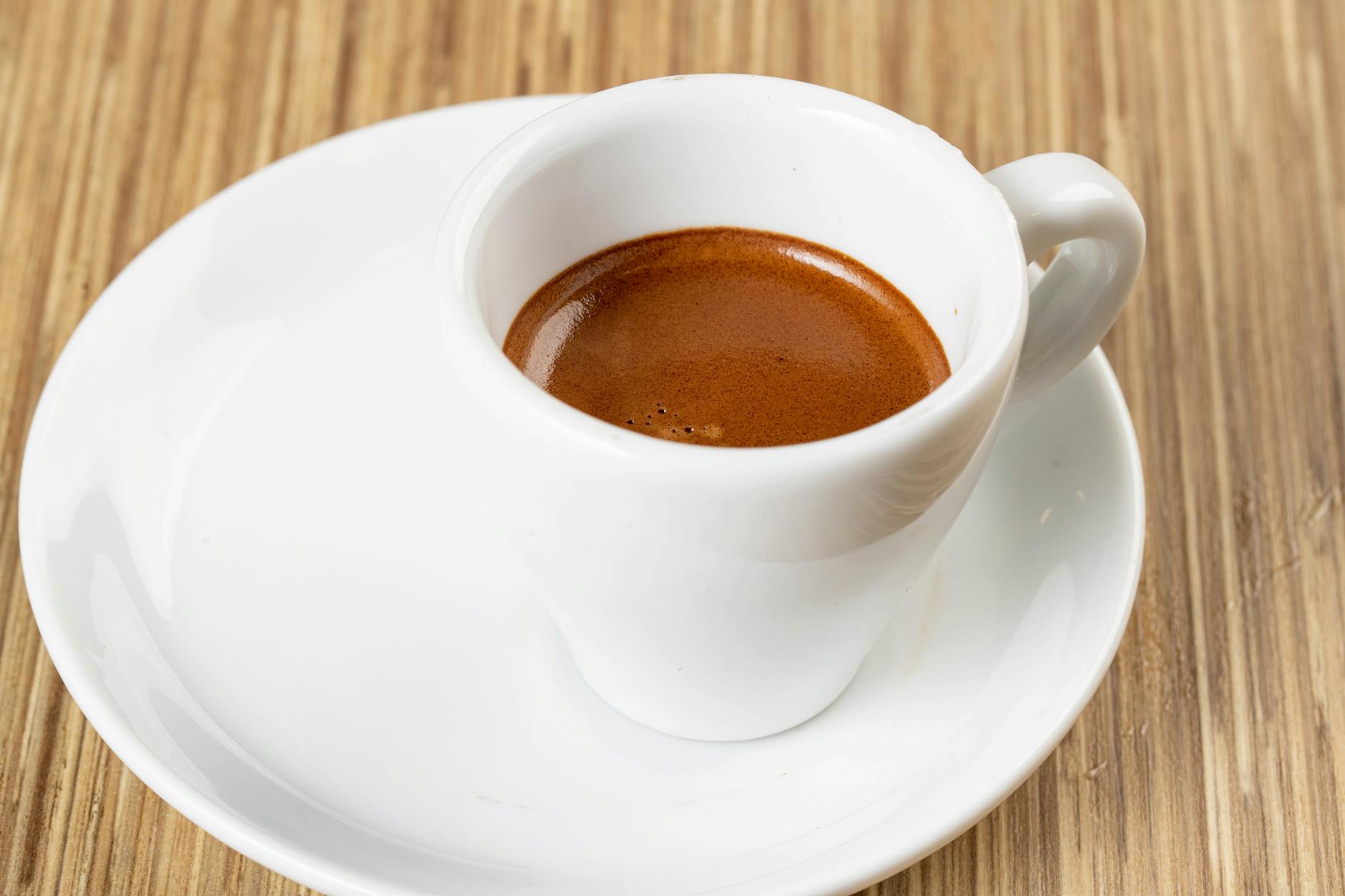 Milan coffee guide espresso cup macchiato traditional Italian