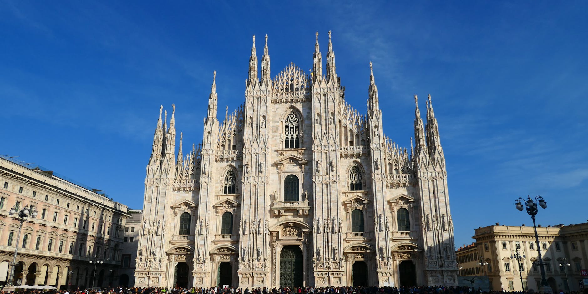 hotels near Milan Duomo - Stunning view of the iconic Milan Cathedral on a bright day.