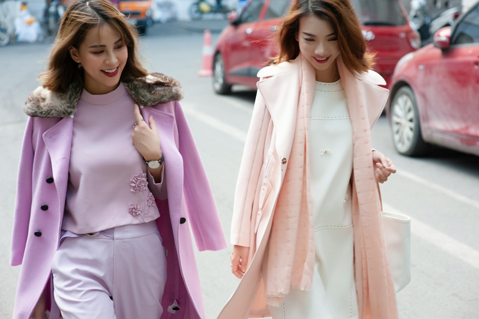 Milan Fashion Week guide street style photographers fashion crowd