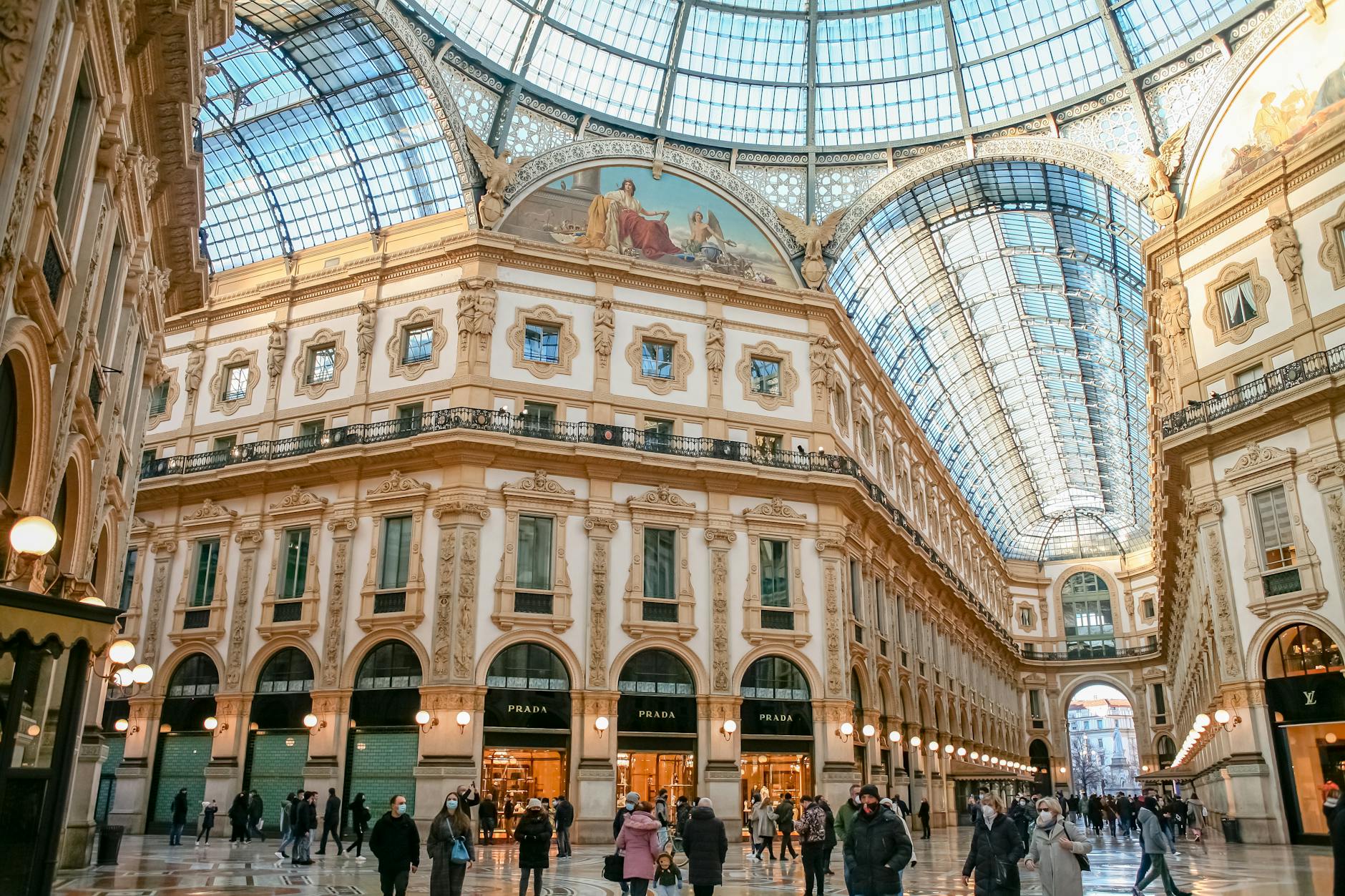 Galleria Vittorio Emanuele II Milan mosaic floor pattern