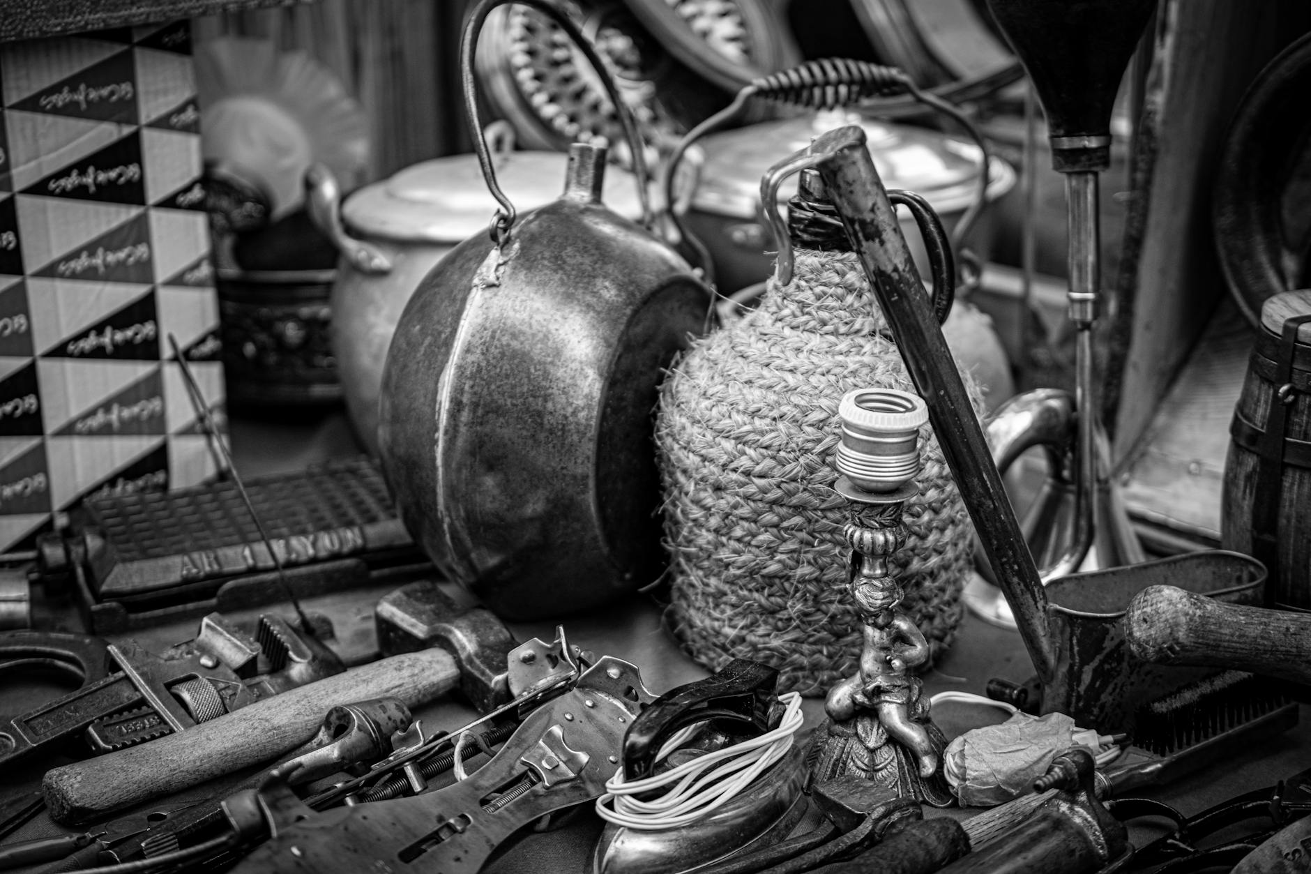Markets in Milan antiques and vintage market display