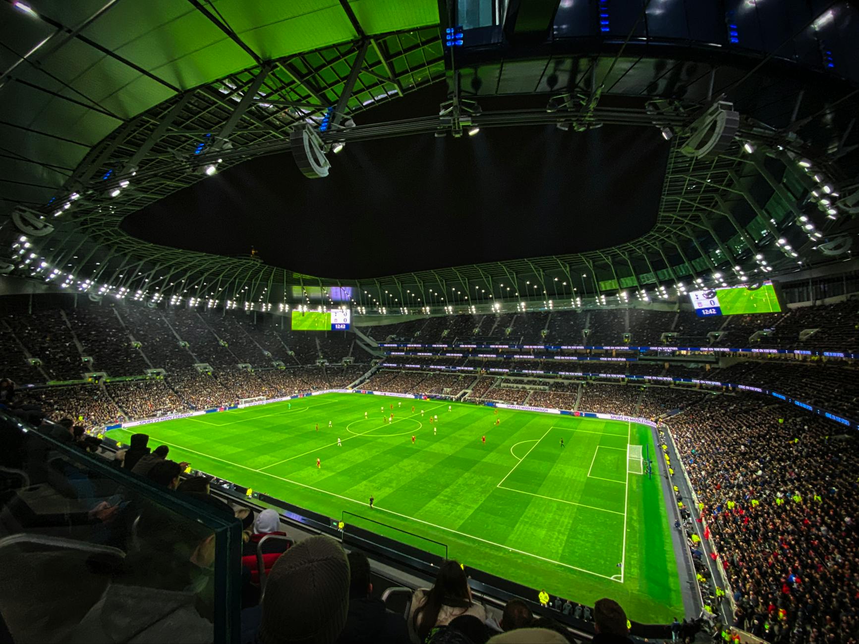 san siro champions league match night crowd milan
